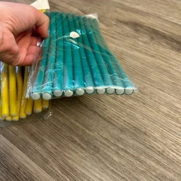 20 new rubber reusable hair curlers rollers. - Picture 3 of 3